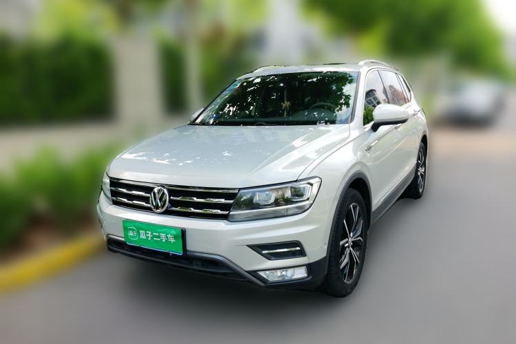 Used Volkswagen Tiguan L 2019 Revised 330TSI Automatic Two-Wheel Drive Smart & Luxury Edition China VI Standard Guazi used car, China used car export, Used car for sale, Used  cars, Cheapest cars for sale