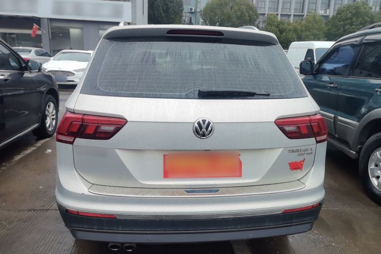 Used Volkswagen Tiguan L 2019 Revised 330TSI Automatic Two-Wheel Drive Smart & Luxury Edition China VI Standard Rear