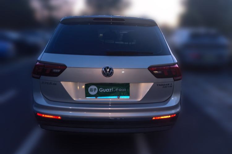 Used Volkswagen Tiguan L 2019 330TSI Automatic Two-Wheel Drive Panoramic Comfort Edition China VI Standard Rear