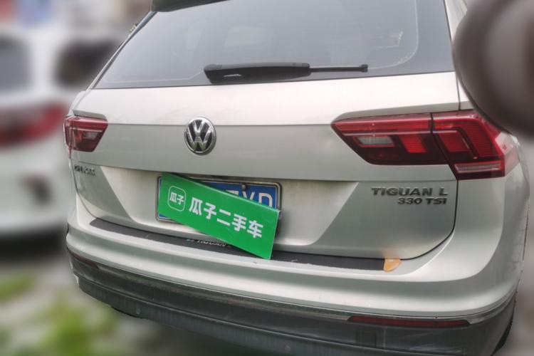 Used Volkswagen Tiguan L 2019 Updated Version 330TSI Automatic Two-Wheel Drive Panoramic Comfort Edition China VI Standard Rear
