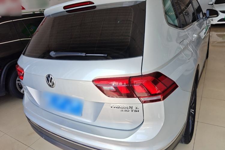 Used Volkswagen Tiguan L 2019 330TSI Automatic Two-Wheel Drive Panoramic Comfort Edition China VI Standard Rear