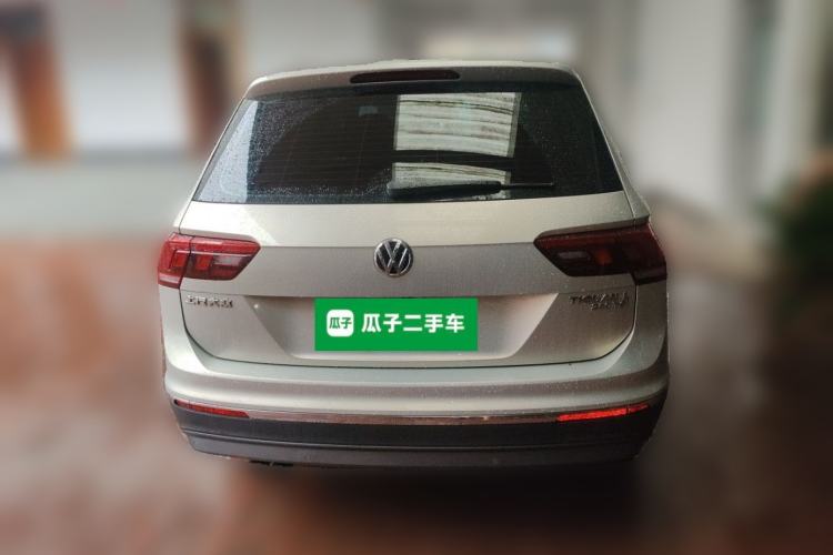 Used Volkswagen Tiguan L 2019 Revised Version 280TSI Automatic Two-Wheel Drive Panoramic Comfort Edition China VI Standard Rear
