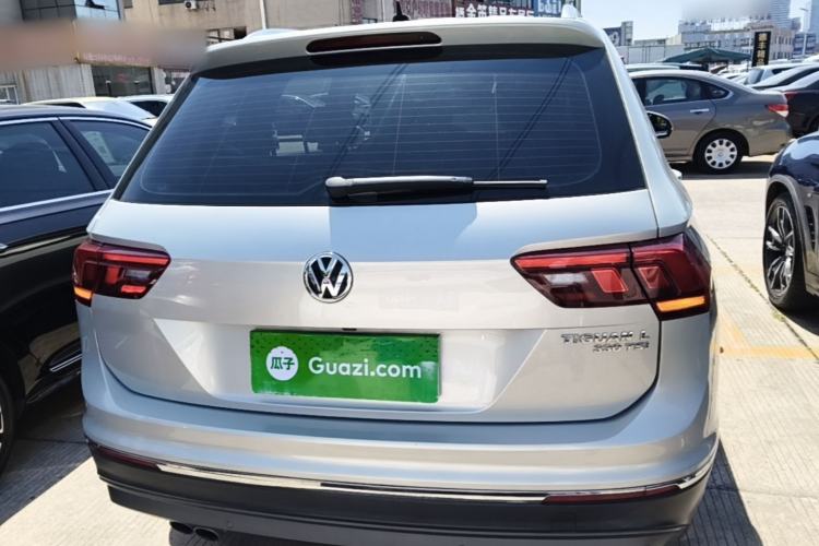 Used Volkswagen Tiguan L 2019 330TSI Automatic Two-Wheel Drive Panoramic Comfort Edition China V Standard Rear
