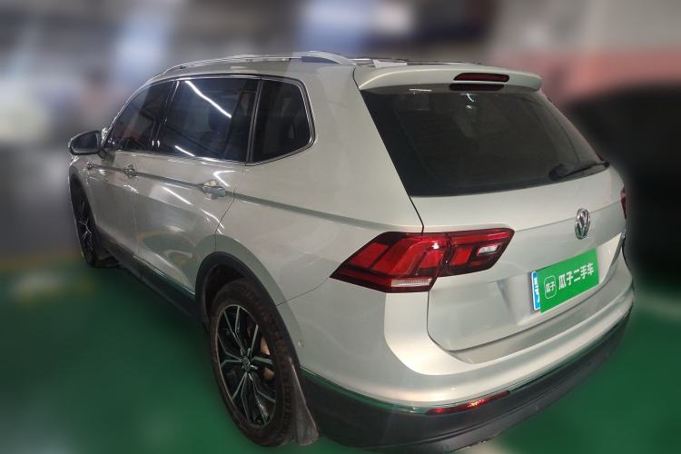 Used Volkswagen Tiguan L 2019 330TSI Automatic Two-Wheel Drive Smart Luxury Version China VI Standard Rear Left 45 Deg
