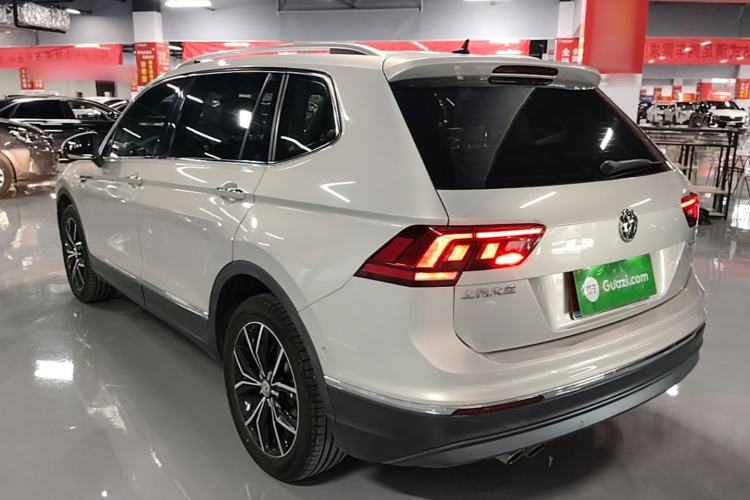 Used Volkswagen Tiguan L 2019 330TSI Automatic Two-Wheel Drive Smart Luxury Version China V Emission Standard Rear Left 45 Deg