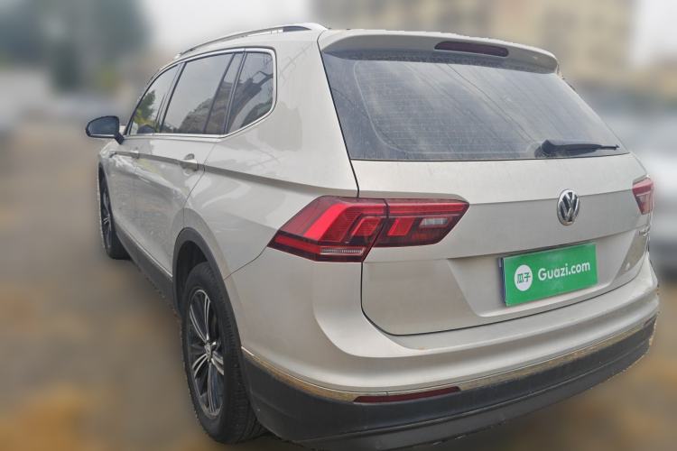 Used Volkswagen Tiguan L 2019 Updated Version 330TSI Automatic Two-Wheel Drive Panoramic Comfort Edition China VI Standard Rear Left 45 Deg
