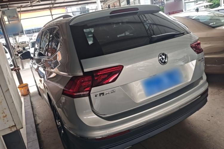 Used Volkswagen Tiguan L 2019 380TSI Automatic All-Wheel Drive Luxury Edition with 7 Seats China VI Standard Rear Left 45 Deg