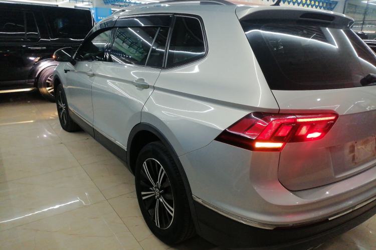 Used Volkswagen Tiguan L 2019 330TSI Automatic Two-Wheel Drive Panoramic Comfort Edition China V Standard Rear Left 45 Deg