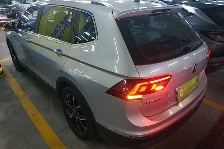 Used Volkswagen Tiguan L 2019 Revised 330TSI Automatic Two-Wheel Drive Smart & Luxury Edition China VI Standard Rear Left 45 Deg