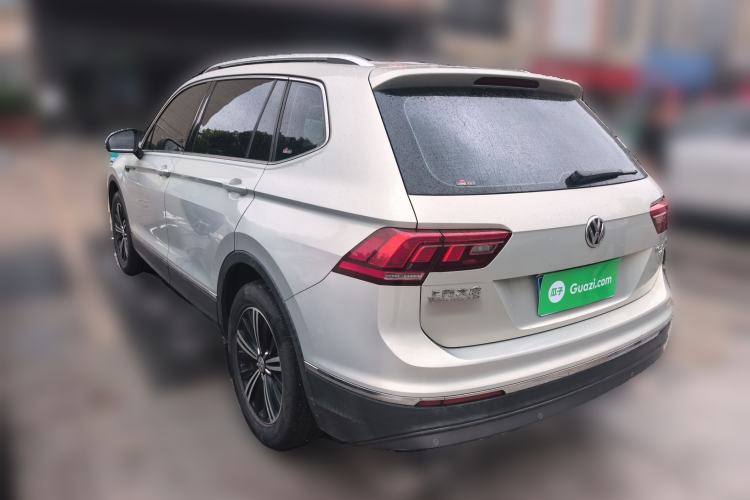 Used Volkswagen Tiguan L 2019 Updated Version 330TSI Automatic Two-Wheel Drive Panoramic Comfort Edition China VI Standard Rear Left 45 Deg