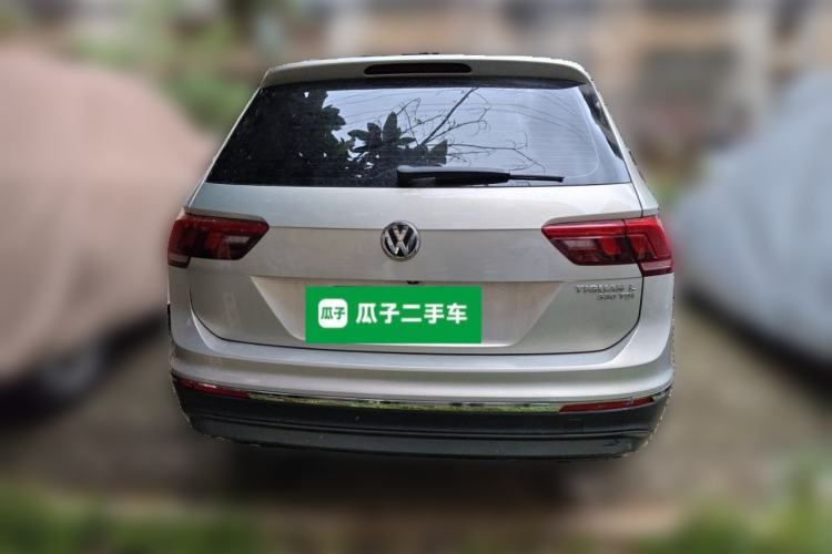 Used Volkswagen Tiguan L 2019 330TSI Automatic Two-Wheel Drive Panoramic Comfort Edition China V Standard Rear