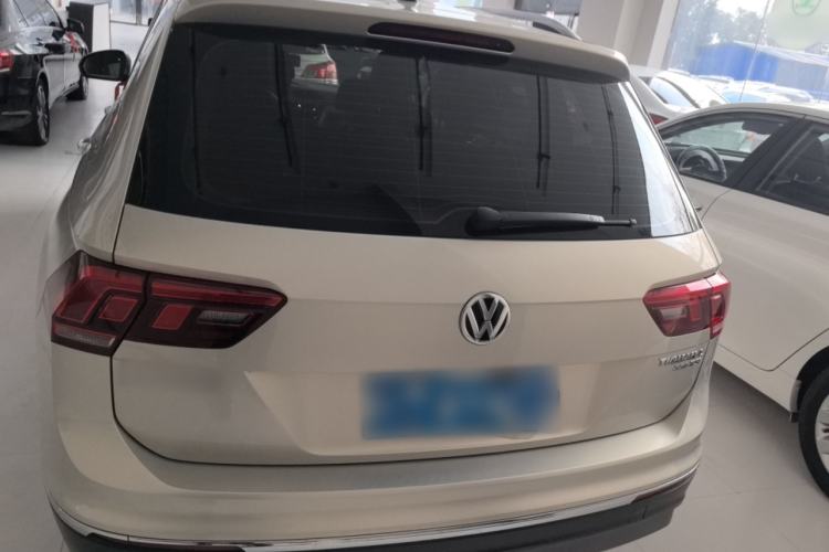Used Volkswagen Tiguan L 2019 Updated Version 330TSI Automatic Two-Wheel Drive Panoramic Comfort Edition China VI Standard Rear