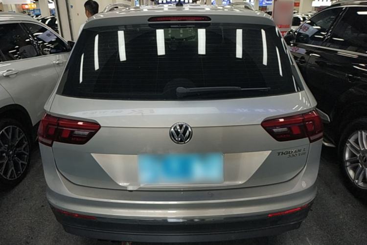Used Volkswagen Tiguan L 2019 330TSI Automatic Two-Wheel Drive Panoramic Comfort Edition China VI Standard Rear