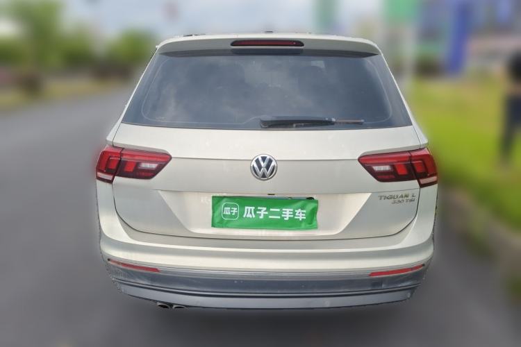 Used Volkswagen Tiguan L 2019 330TSI Automatic Two-Wheel Drive Panoramic Comfort Edition China VI Standard Rear