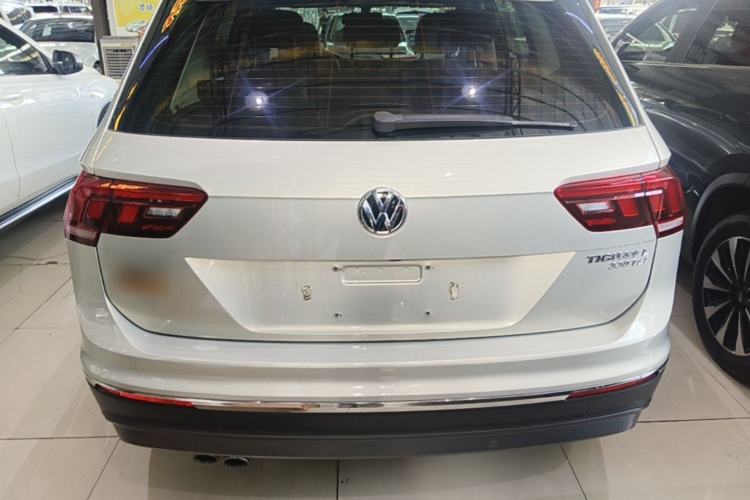 Used Volkswagen Tiguan L 2019 Updated Version 330TSI Automatic Two-Wheel Drive Panoramic Comfort Edition China VI Standard Rear