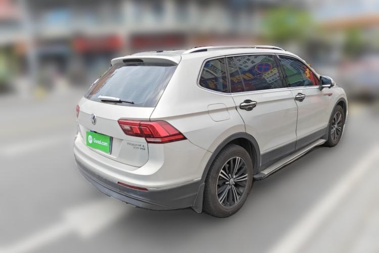 Used Volkswagen Tiguan L 2019 330TSI Automatic Two-Wheel Drive Panoramic Comfort Edition China V Standard Rear Right 45 Deg