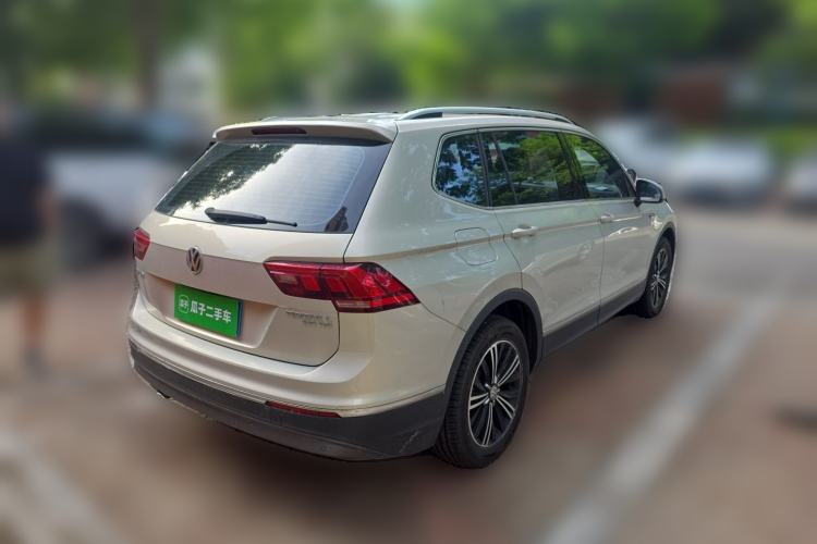 Used Volkswagen Tiguan L 2019 330TSI Automatic Two-Wheel Drive Panoramic Comfort Edition China VI Standard Rear Right 45 Deg