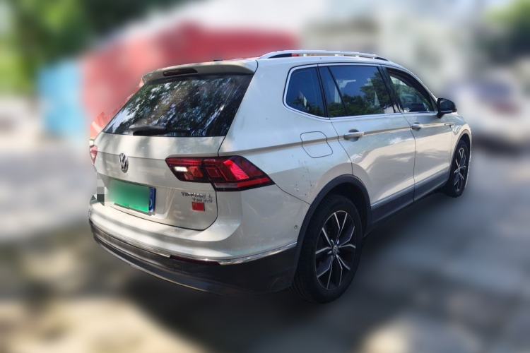 Used Volkswagen Tiguan L 2019 330TSI Automatic Two-Wheel Drive Smart Luxury Version China V Emission Standard Rear Right 45 Deg