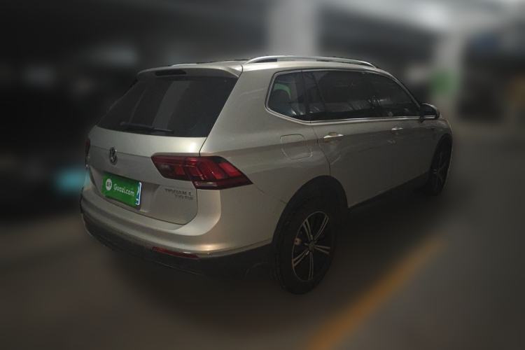 Used Volkswagen Tiguan L 2019 330TSI Automatic Two-Wheel Drive Panoramic Comfort Edition China VI Standard Rear Right 45 Deg