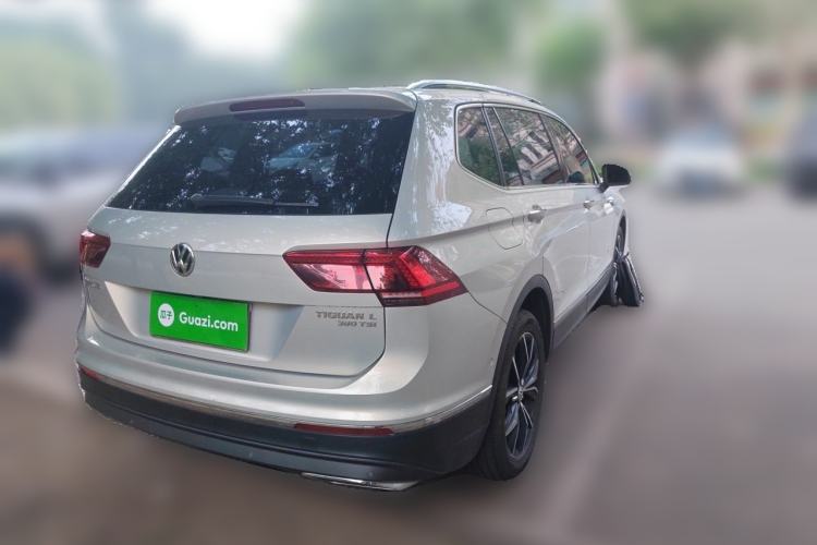 Used Volkswagen Tiguan L 2019 380TSI Automatic All-Wheel Drive Luxury Edition China VI Standard Rear Right 45 Deg