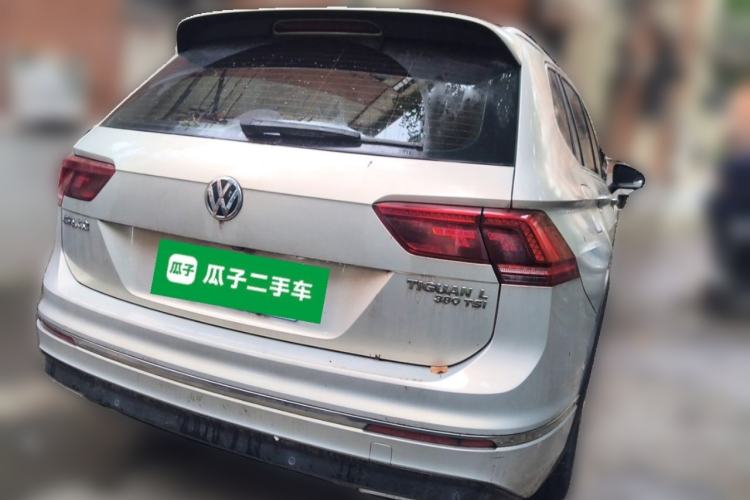 Used Volkswagen Tiguan L 2019 380TSI Automatic All-Wheel Drive R-Line Flagship 7-Seater China VI Standard Rear Right 45 Deg