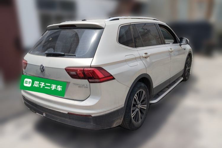 Used Volkswagen Tiguan L 2019 Revised Version 330TSI Automatic Two-Wheel Drive Panoramic Comfort Edition China V Standard Rear Right 45 Deg