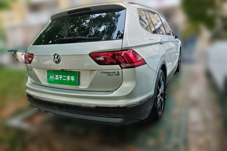 Used Volkswagen Tiguan L 2019 Revised 330TSI Automatic Two-Wheel Drive Smart & Luxury Edition China VI Standard Rear Right 45 Deg