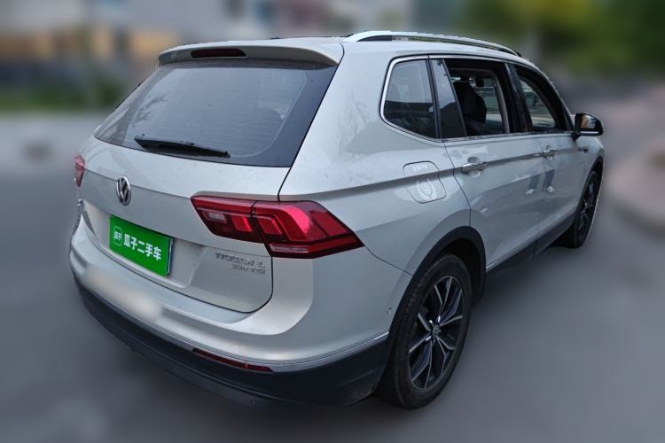 Used Volkswagen Tiguan L 2019 Revised 330TSI Automatic Two-Wheel Drive Smart & Luxury Edition China VI Standard Rear Right 45 Deg