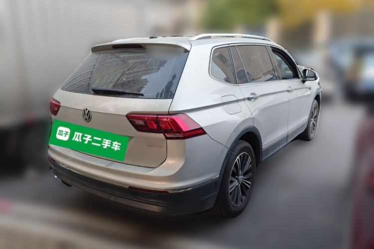 Used Volkswagen Tiguan L 2019 Revised Version 280TSI Automatic Two-Wheel Drive Panoramic Comfort Edition China VI Standard Rear Right 45 Deg