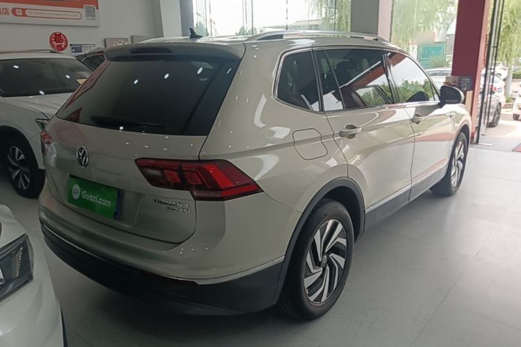 Used Volkswagen Tiguan L 2019 Updated Version 330TSI Automatic Two-Wheel Drive Panoramic Comfort Edition China VI Standard Rear Right 45 Deg