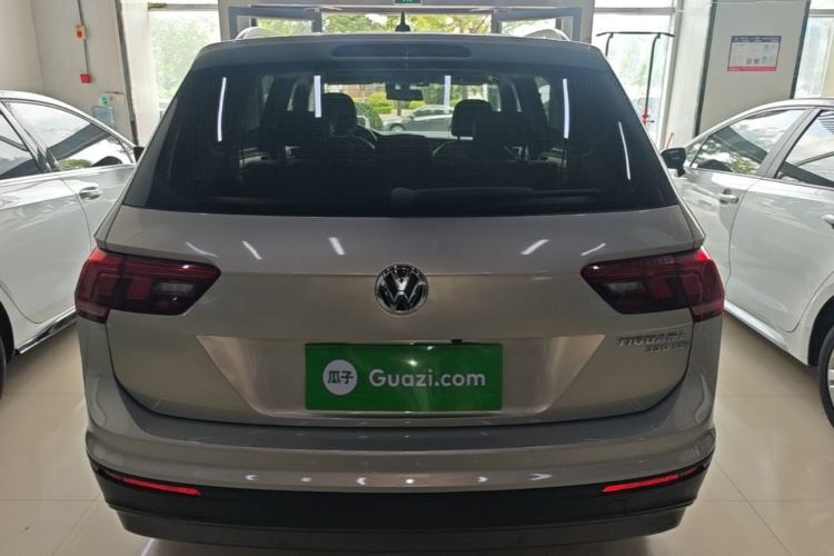 Used Volkswagen Tiguan L 2019 330TSI Automatic Two-Wheel Drive Luxury Edition China VI Standard Rear