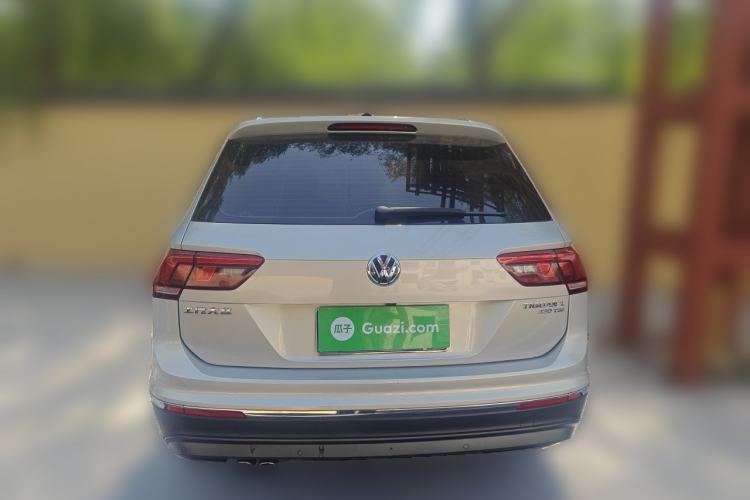 Used Volkswagen Tiguan L 2019 330TSI Automatic Two-Wheel Drive Smart Luxury Version China VI Standard Rear