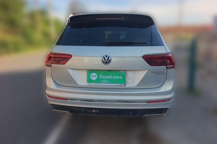 Used Volkswagen Tiguan L 2019 380TSI Automatic All-Wheel Drive R-Line Flagship 7-Seater China VI Standard Rear