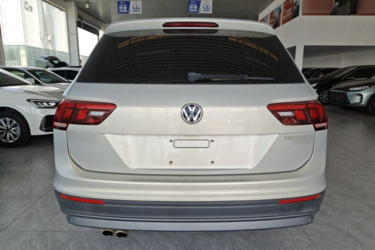 Used Volkswagen Tiguan L 2019 330TSI Automatic Two-Wheel Drive Luxury Edition China VI Standard Rear
