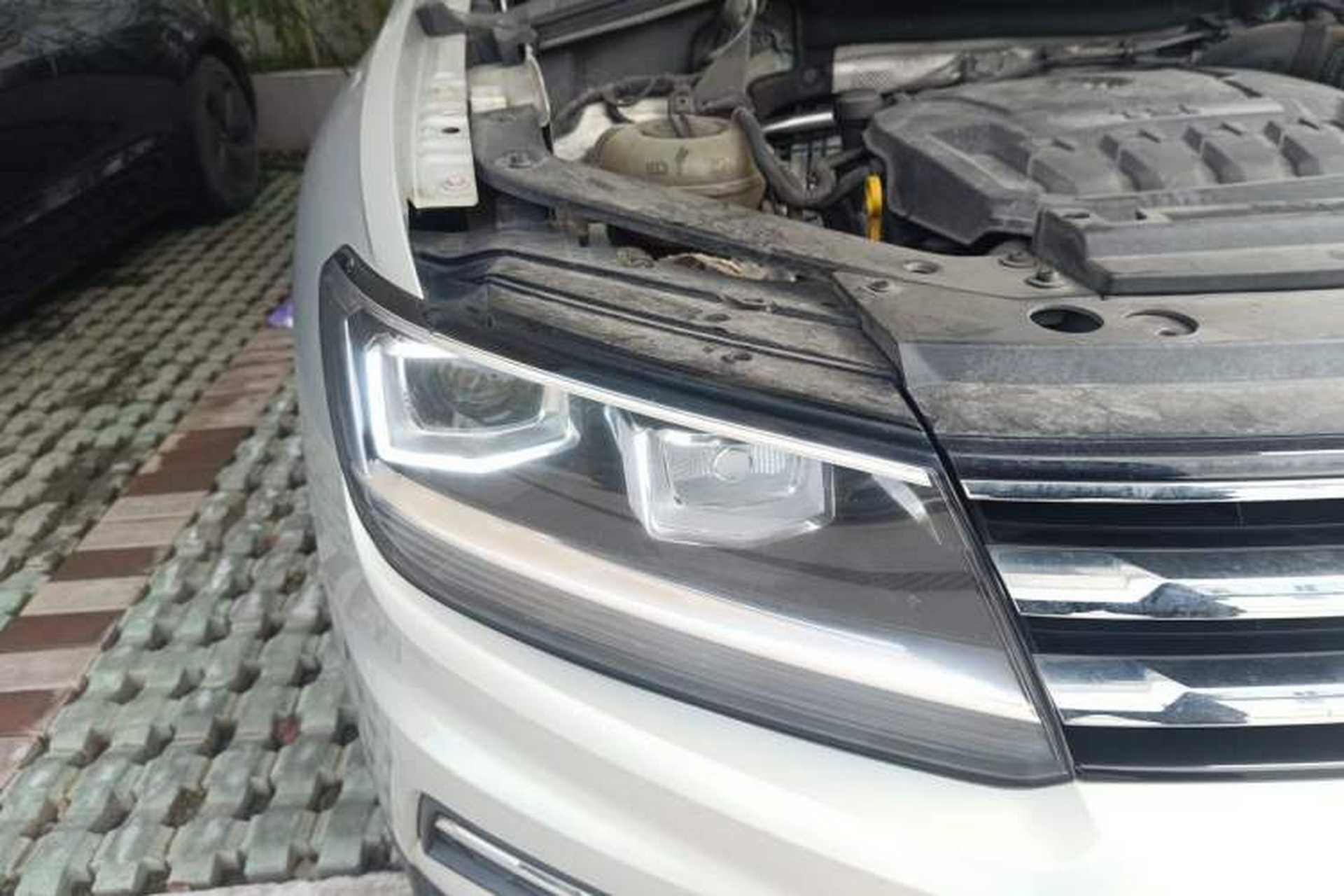 Used Volkswagen Tiguan L 2019 330TSI Automatic Two-Wheel Drive Panoramic Comfort Edition China VI Standard Right Front Headlight