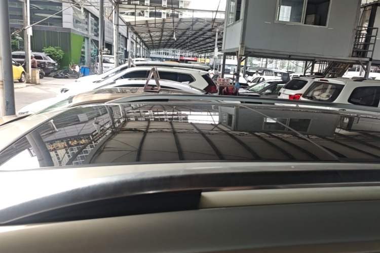 Used Volkswagen Tiguan L 2019 380TSI Automatic All-Wheel Drive Luxury Edition with 7 Seats China VI Standard Roof