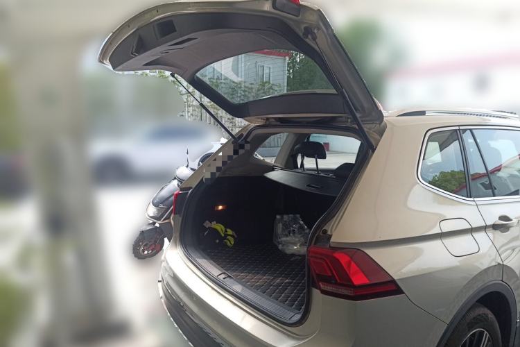 Used Volkswagen Tiguan L 2019 330TSI Automatic Two-Wheel Drive Panoramic Comfort Edition China VI Standard Trunk