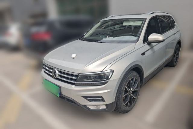 Used Volkswagen Tiguan L 2019 380TSI Automatic All-Wheel Drive Luxury Edition with 7 Seats China VI Standard