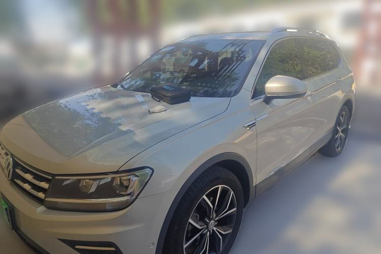 Used Volkswagen Tiguan L 2019 330TSI Automatic Two-Wheel Drive Smart Luxury Version China VI Standard Guazi used car, China used car export, Used car for sale, Used  cars, Cheapest cars for sale