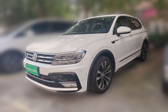 Volkswagen Tiguan L 2019 330TSI Automatic Two-Wheel Drive R-Line Flagship Model China VI Standard d’occasion