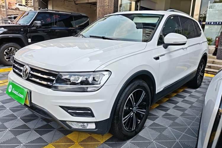 Used Volkswagen Tiguan L 2019 Updated Version 330TSI Automatic Two-Wheel Drive Panoramic Comfort Edition China VI Standard Guazi used car, China used car export, Used car for sale, Used  cars, Cheapest cars for sale