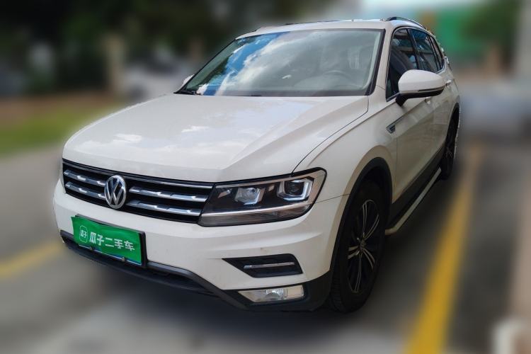 Used Volkswagen Tiguan L 2019 330TSI Automatic Two-Wheel Drive Panoramic Comfort Edition China VI Standard Guazi used car, China used car export, Used car for sale, Used Volkswagen cars, Cheapest cars for sale