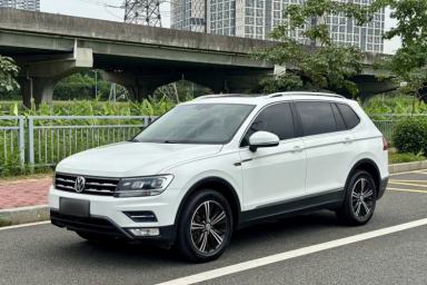Used Volkswagen Tiguan L 2019 330TSI Automatic Two-Wheel Drive Panoramic Comfort Edition China VI Standard