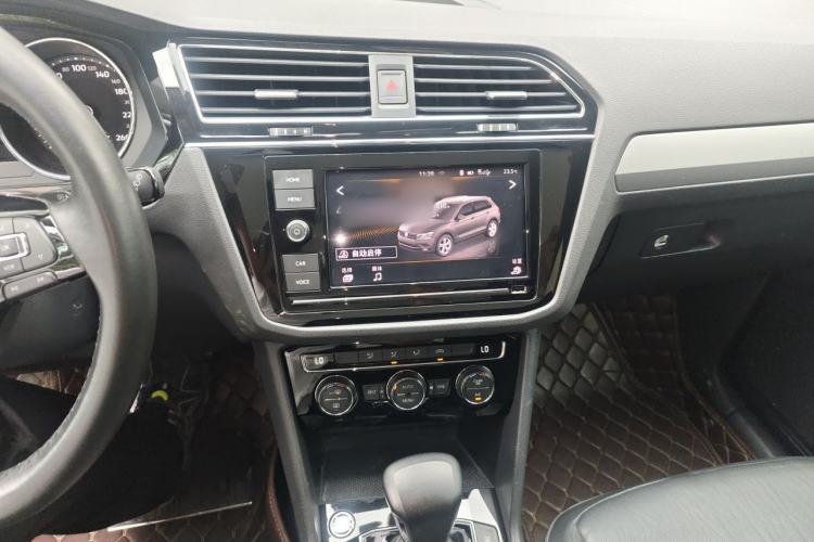 Used Volkswagen Tiguan L 2019 280TSI Automatic Two-Wheel Drive Panoramic Comfort Edition China V Standard Audio And AC Panel