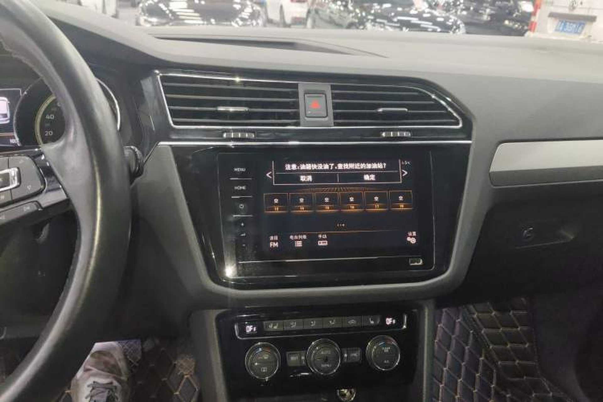 Used Volkswagen Tiguan L 2019 Revised 330TSI Automatic Two-Wheel Drive Smart & Luxury Edition China VI Standard Audio And AC Panel