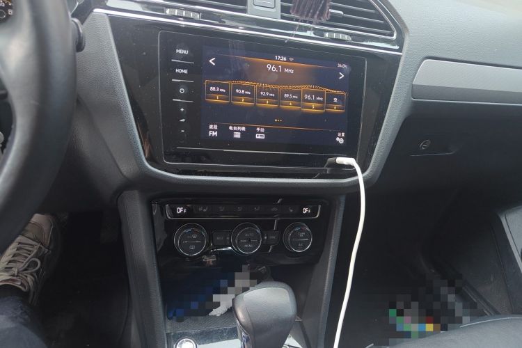 Used Volkswagen Tiguan L 2019 330TSI Automatic Two-Wheel Drive Smart Luxury Version China VI Standard Audio And AC Panel
