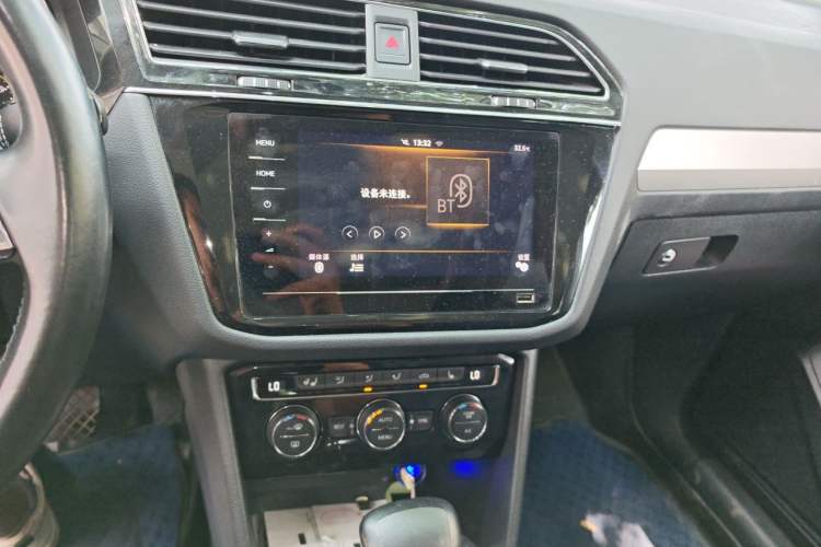 Used Volkswagen Tiguan L 2019 330TSI Automatic Two-Wheel Drive Smart Luxury Version China VI Standard Audio And AC Panel