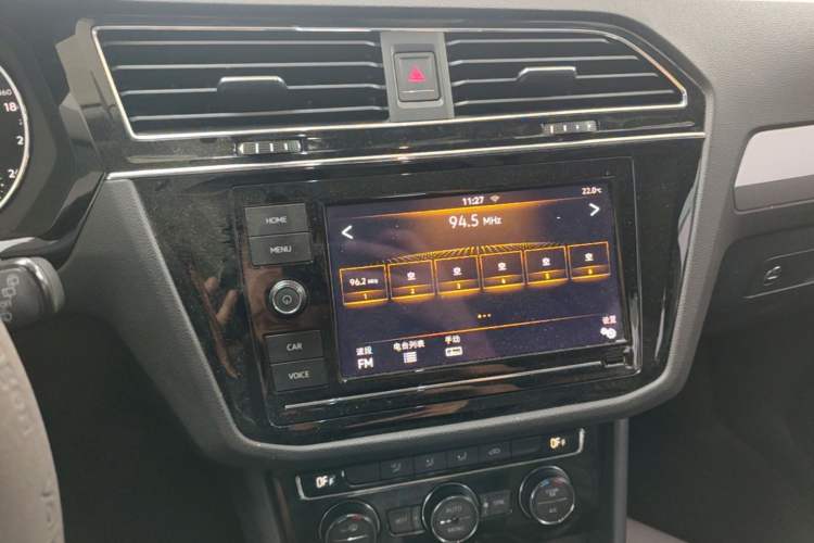 Used Volkswagen Tiguan L 2019 330TSI Automatic Two-Wheel Drive Panoramic Comfort Edition China V Standard Audio And AC Panel