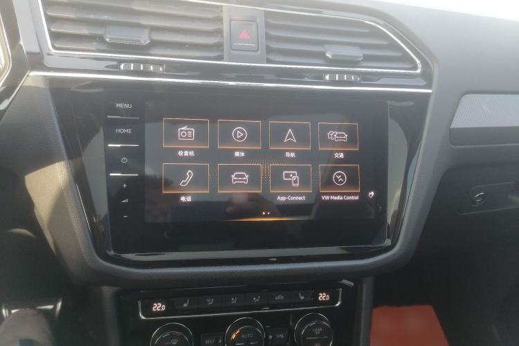 Used Volkswagen Tiguan L 2019 Restyled 330TSI Automatic Two-Wheel Drive R-Line Flagship Version China VI Standard Audio And AC Panel