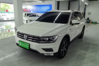 Used Volkswagen Tiguan L 2019 Updated Version 330TSI Automatic Two-Wheel Drive Panoramic Comfort Edition China VI Standard